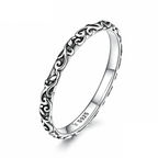 Product macro of the Sterling Silver engraved scroll band with its S925 inner-band mark visible.