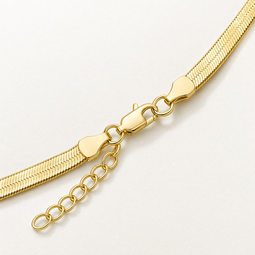 The Nova Herringbone Chain — Lobster-clasp and herringbone link macro; reference-based AI visualization